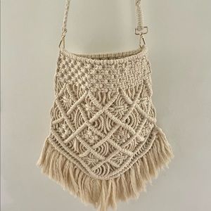 Macrame Slingbag